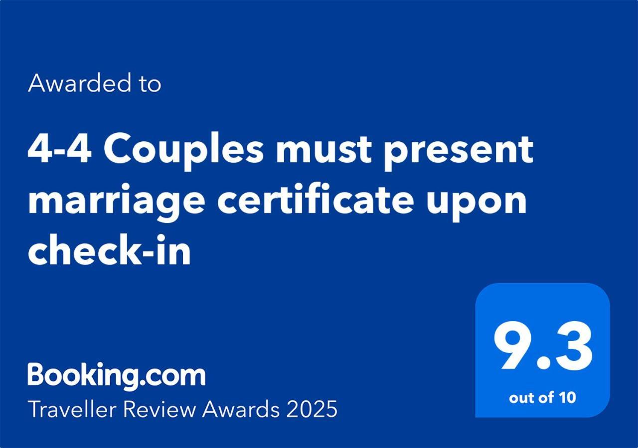 Homestay 4-4 Couples Must Present Marriage Certificate Upon Check-in Abu Dhabi